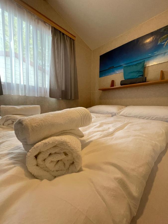 Dalmacia Mobile Homes And Caravans At The Beach Privlaka  Luaran gambar