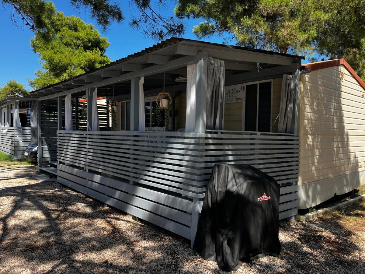 Dalmacia Mobile Homes And Caravans At The Beach Privlaka  Luaran gambar